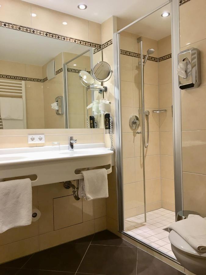 Hotel Engel Ουλμ Εξωτερικό φωτογραφία